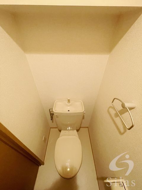 拡大写真:エストレノ 3階302の内観