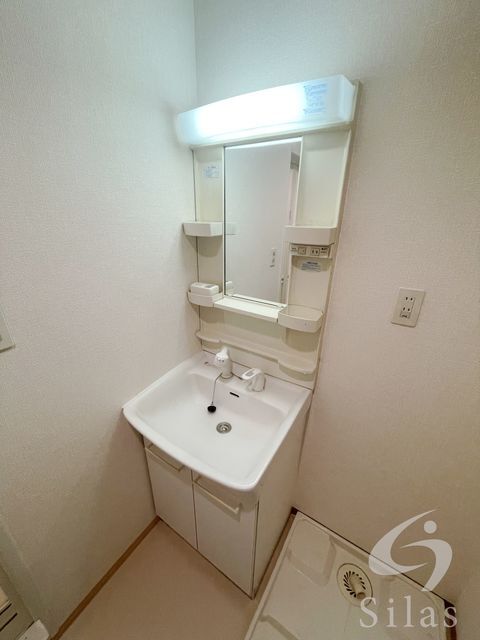 拡大写真:エストレノ 3階302の内観