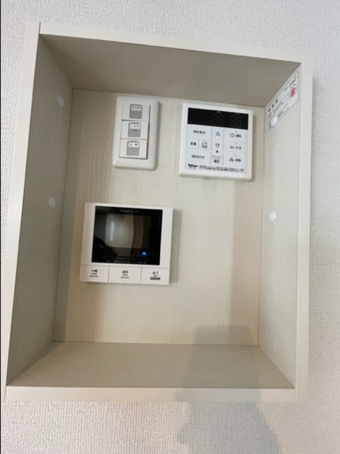 拡大写真:D-room今川 A棟 2階205の内観