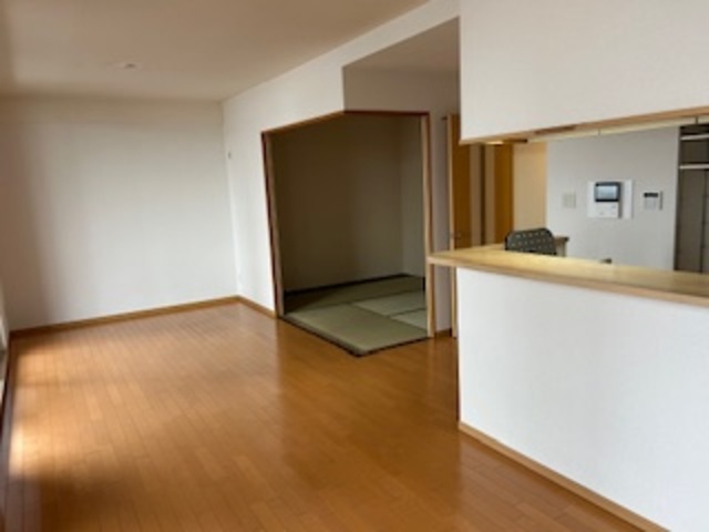 拡大写真：大阪市平野区加美西１丁目 3階302の内観