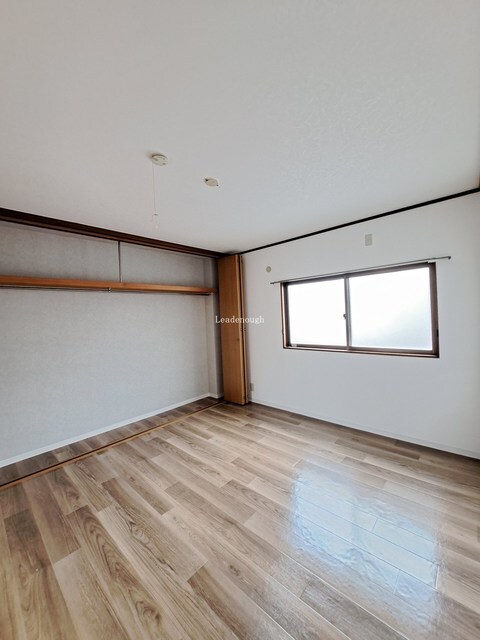 拡大写真:大阪市城東区鴫野東3丁目 3階301の内観