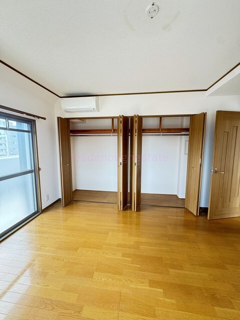 拡大写真:アクシス大阪 8階801の内観