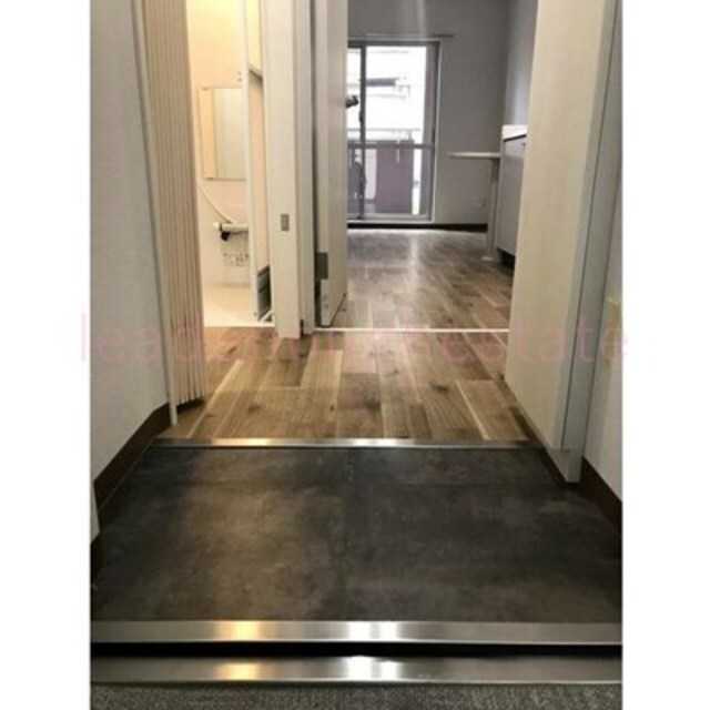 拡大写真:セゾン ラ トゥール MIYAKOJIMA 6階601の内観