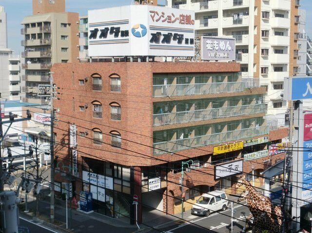 第3オオタビルの外観