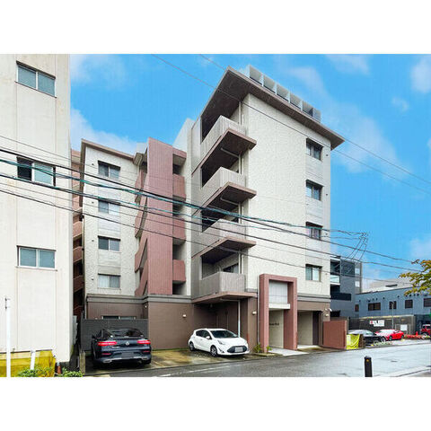 Stage本山の外観