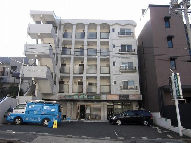 拡大写真：シャロン一社 4階4Bの外観