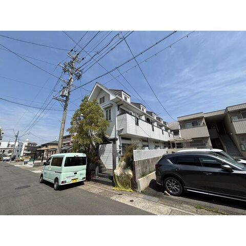 拡大写真:レオパレス小田井 2階203の外観
