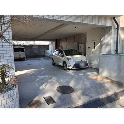 拡大写真:ハウザー高畑 2階2Bの外観