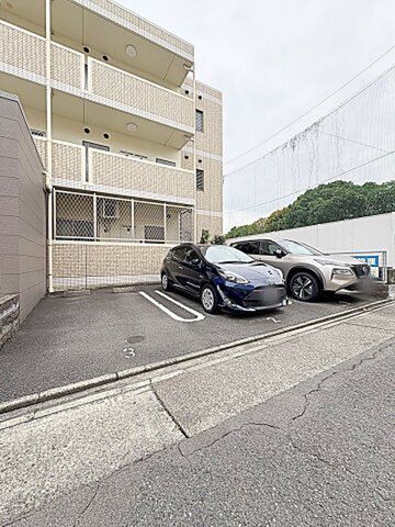 拡大写真:プレステージ金城 1階101の外観