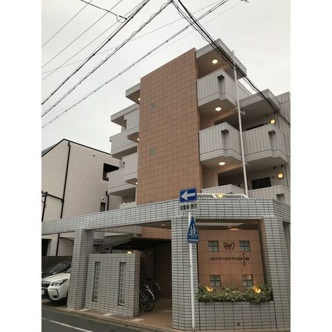 アンナマリーの外観