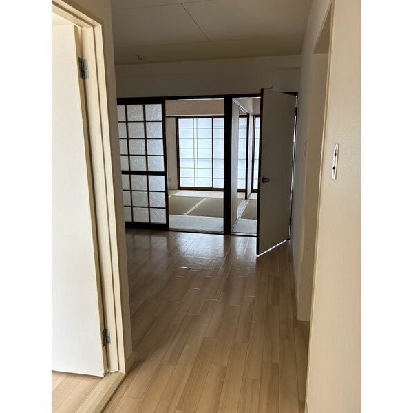 拡大写真:日鉄ビル 4階403の内装