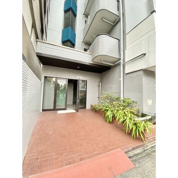 拡大写真:庄内ハウス 7階702のエントランス