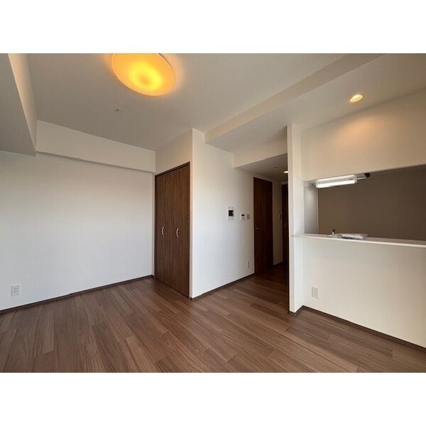 拡大写真:SHOKEN Residence 名古屋〈太閤通〉 11階1105の居間