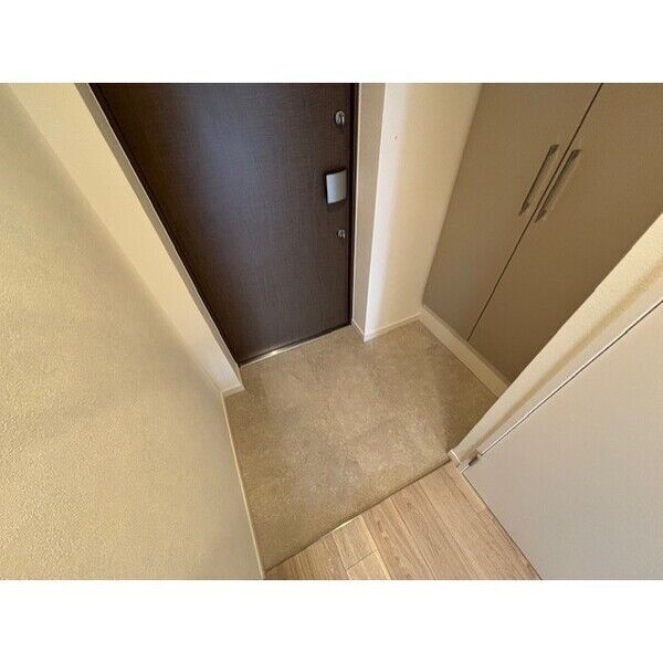 拡大写真:SHOKEN Residence 名古屋〈太閤通〉 12階1203のバルコニー