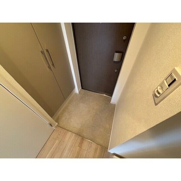 拡大写真:SHOKEN Residence 名古屋〈太閤通〉 12階1201の玄関