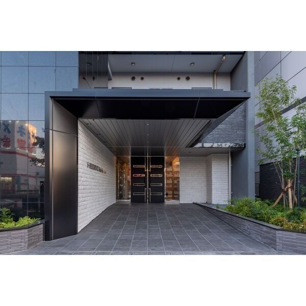 拡大写真:S-RESIDENCE六番町 7階711のエントランス