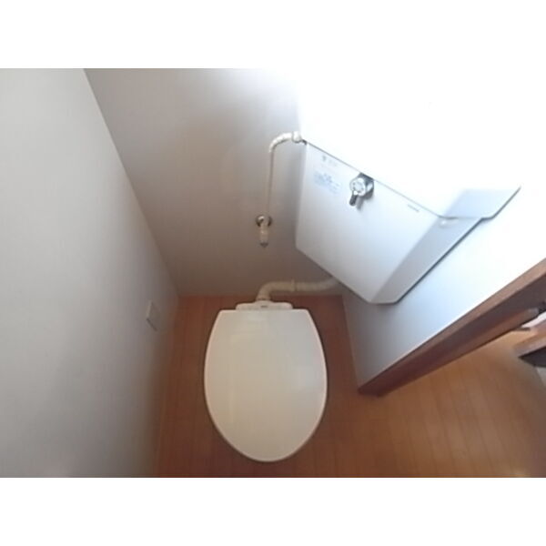 拡大写真:錦荘A棟 2階2のトイレ