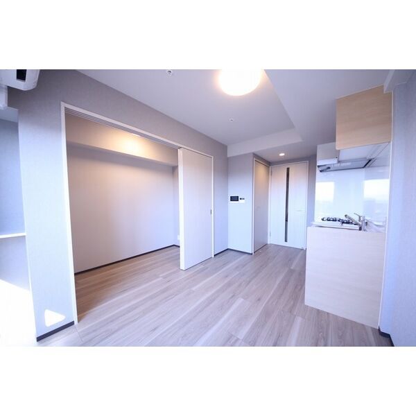 拡大写真:ストーリア名古屋城西 3階0302の居間