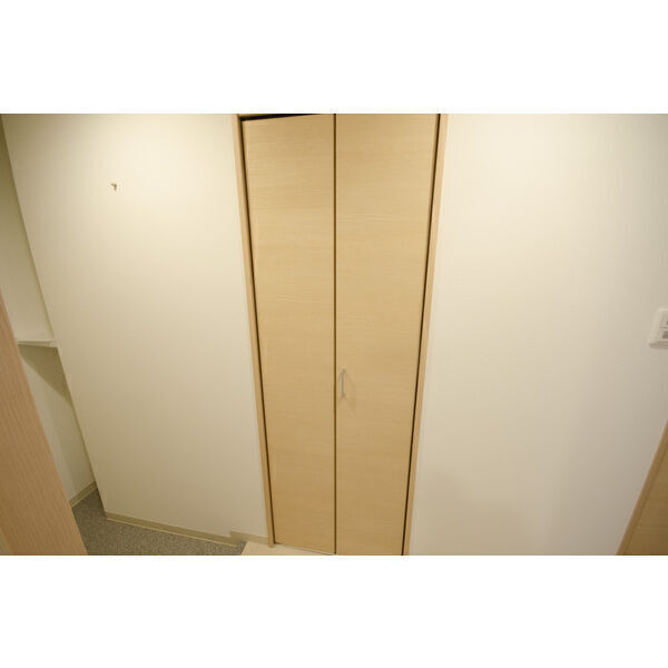 拡大写真:Stage本山 5階501の収納