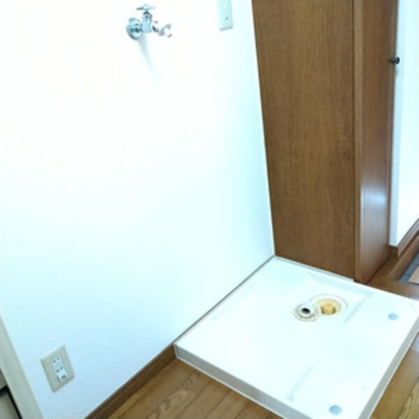 拡大写真:第2マンション菜の花 2階2Cの内装