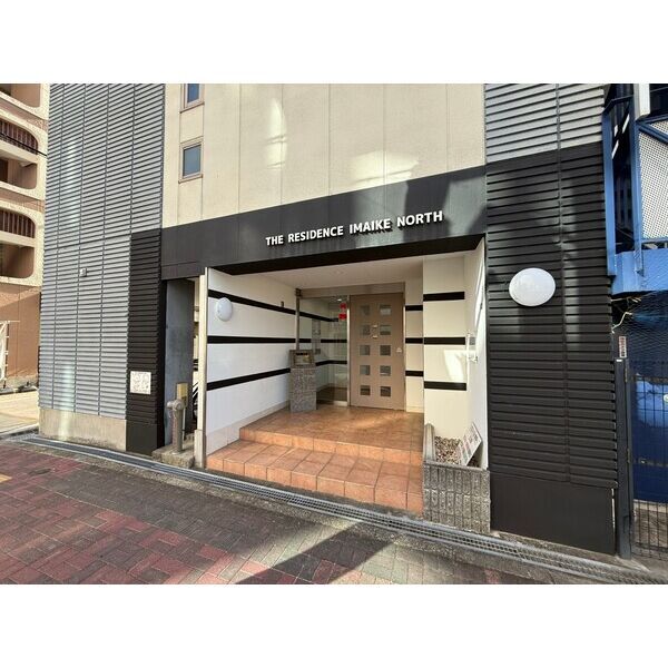 拡大写真:THE RESIDENCE IMAIKE NORTH 7階701のエントランス