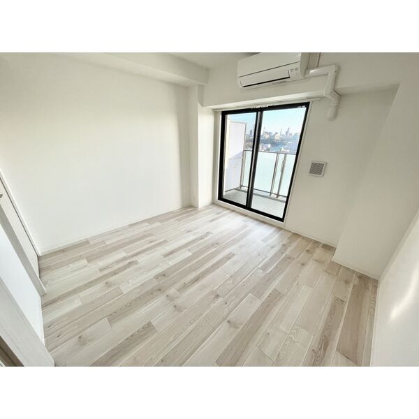 拡大写真:S-RESIDENCE浄心East 6階601の居間