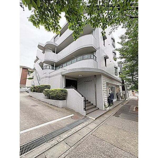 拡大写真:エクセルヒルズ 3階307のエントランス