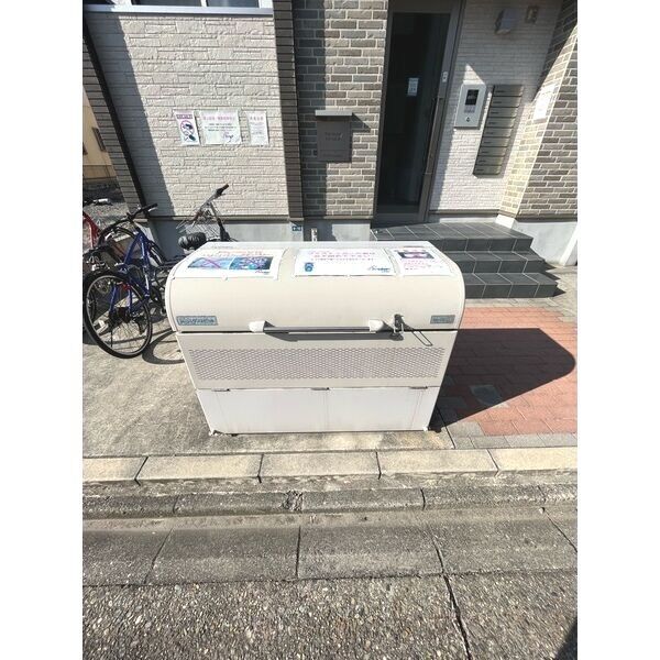 拡大写真:ハルメゾン 2階202のその他共有部分