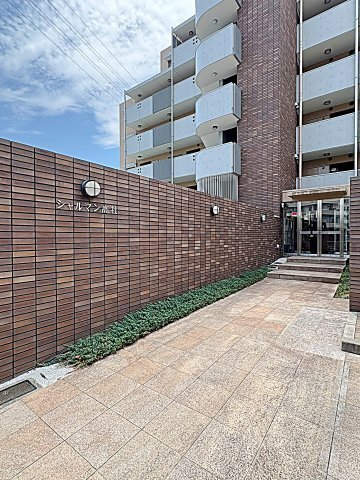 拡大写真:シャルマン高社 4階406のエントランス