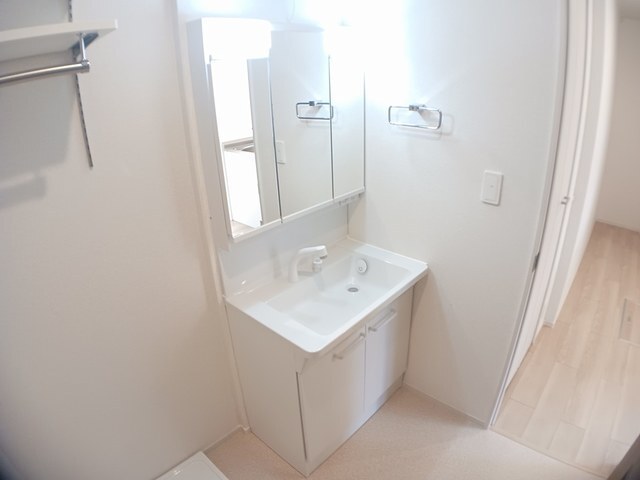 拡大写真:コンフォール モリタカ 1階101の洗面所