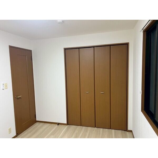 拡大写真:リヴィエール新橋 1階102の収納
