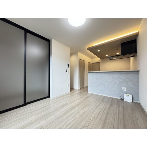 拡大写真:Ceres HIKIYAMA BASE 1階N1の居間