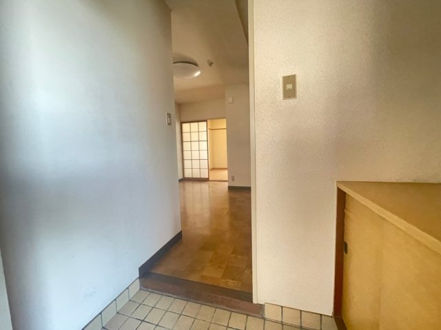 拡大写真:はとビル 5階502の玄関