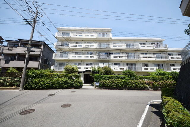 拡大写真:多摩市豊ヶ丘1丁目 1階101の★住環境のよい静かなところです★