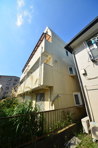 拡大写真:フリージア南野 4階402の★緑の多い、住みよいエリアに建つシングル物件★