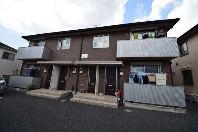拡大写真:町田市木曽西2丁目 2階202の〜かっこいい外観〜