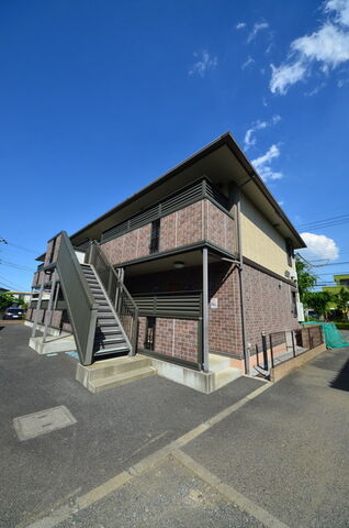 拡大写真:ボナール丸重 2階0205の★程よい緑に囲まれた、居心地の良い物件です★