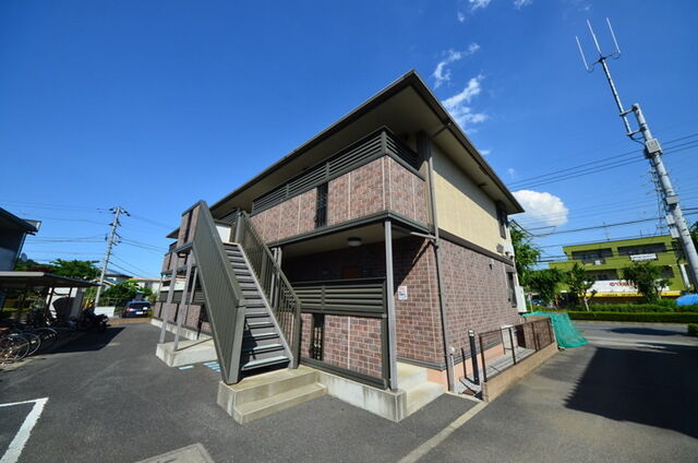 拡大写真:ボナール丸重 2階0205の★程よい緑に囲まれた、居心地の良い物件です★