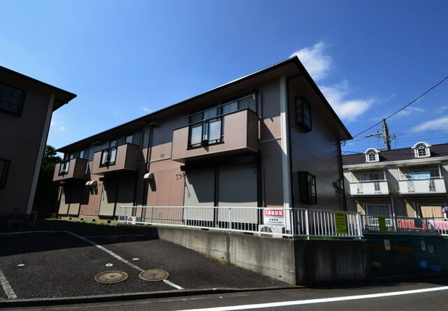 サニーサイド南大沢B棟の外観