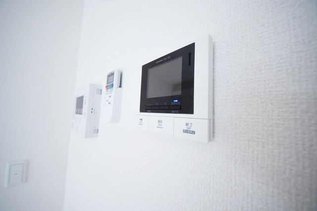 拡大写真:八王子市堀之内3丁目 2階0205の〜はいどなた〜