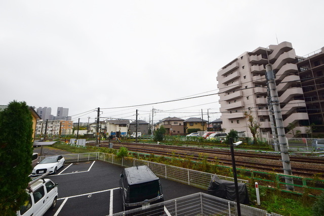 拡大写真:相模原市緑区橋本7丁目 1階0107の〜風が気持ちぃ〜