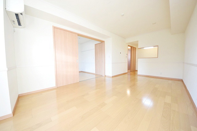 拡大写真:ガイア2 2階202の☆家具の配置を考えるのがワクワクしますね☆
