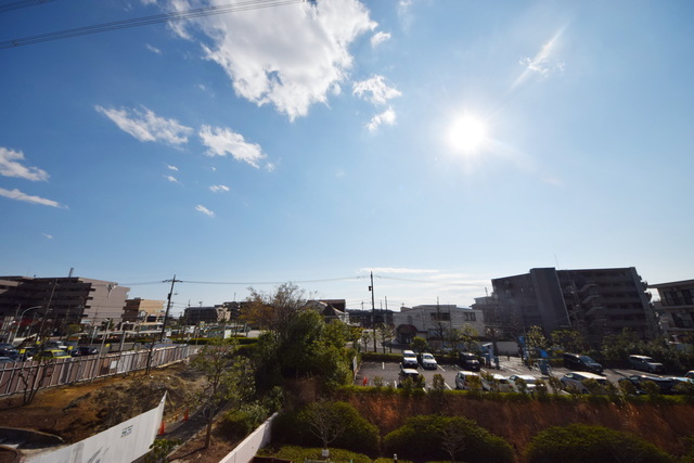 拡大写真:カスタネア栗平2番館 4階0404の〜ヤッホー〜