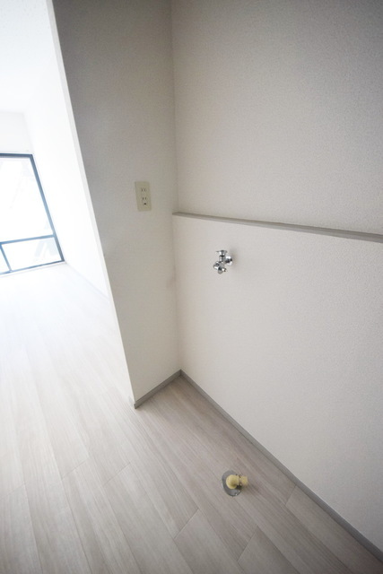 拡大写真：ミモザ館 2階0202の〜室内洗濯機置場付き〜別号室参考写真