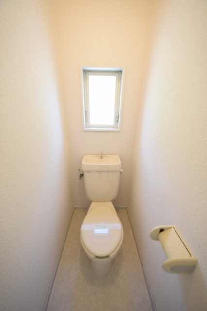 拡大写真:メゾン南大沢 2階0201の★トイレの時間も大切なひととき★
