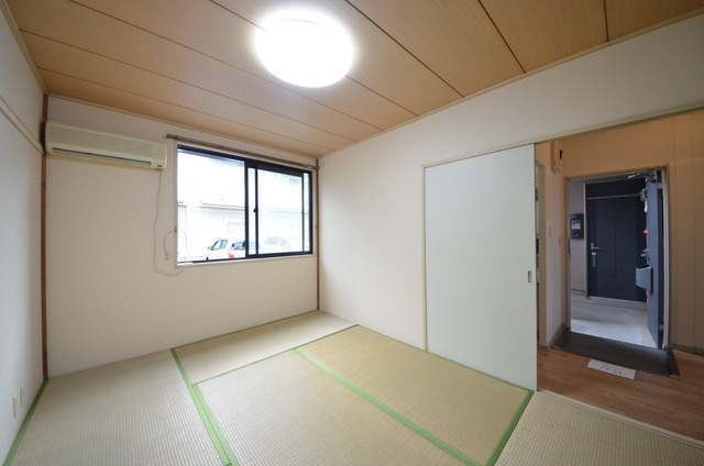 拡大写真:サニーサイド南大沢B棟 2階0201の★きれいに手入れをされた、気持ちの良い室内★