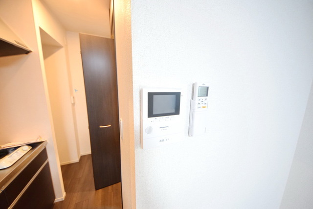 拡大写真:カーサプラシード 1階0103の〜ぴんぽーん〜