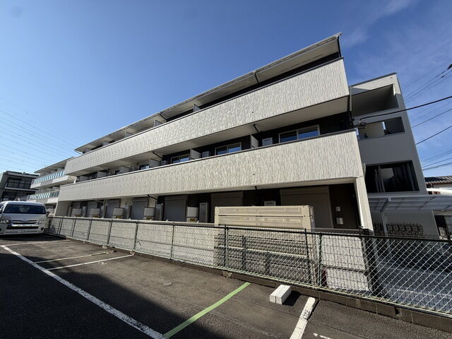 写真：古淵アパート計画B棟の外観