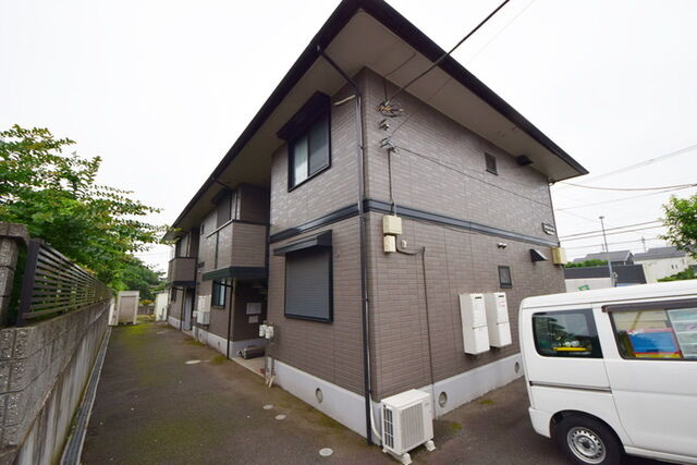拡大写真:グランドソレーユ 2階202の〜閑静な住宅街〜