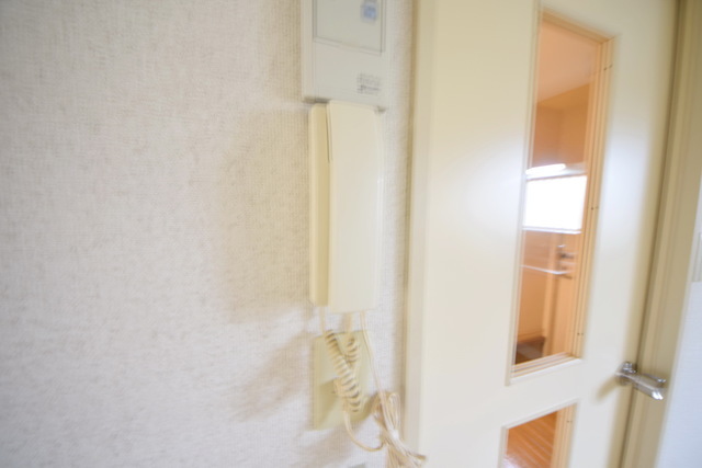 拡大写真:ガーデンオオツ 1階102の〜はーい、どちら様〜